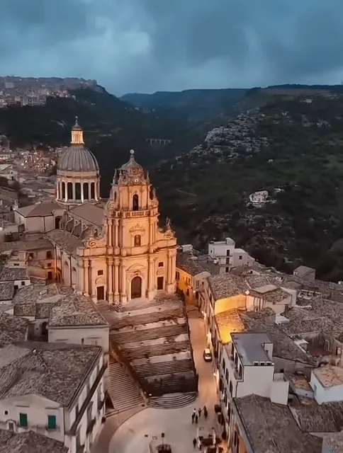 Ragusa: Sicily’s Baroque Jewel Between the Hills