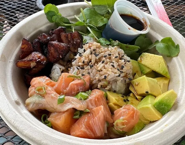 San Juan's Tresbé: Cozy Gem on 