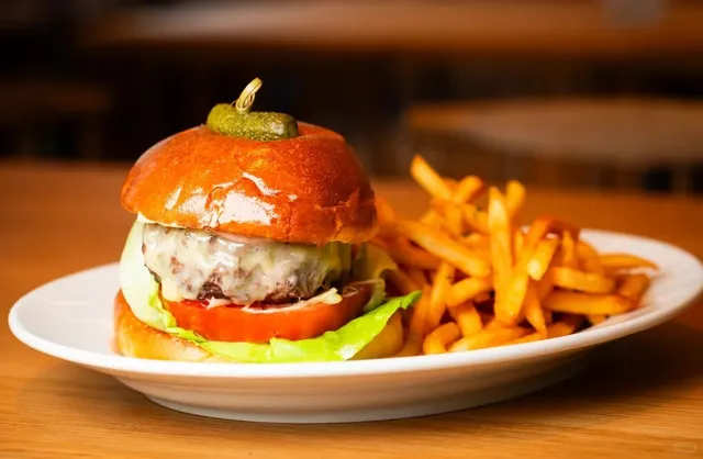 🍽️ Brasserie Lundi – A Taste of Paris in Midtown Atlanta