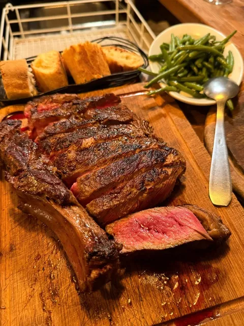 🥩 Paris Marais | Charcoal-Grilled Beef with Fruitwood Smoke