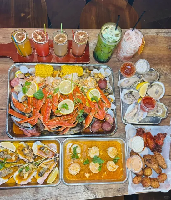 🦀 All-You-Can-Eat Seafood Buffet Near DC 
