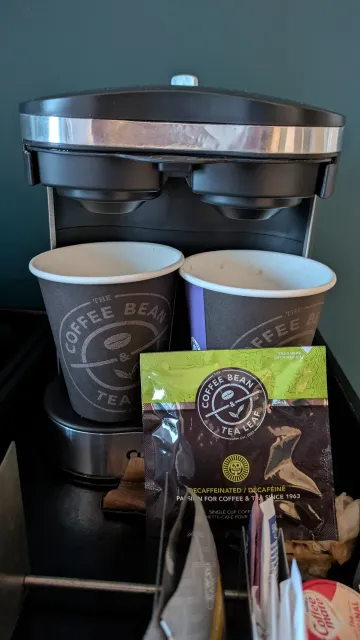 A Nice Hotel in Miami 🏨🌴