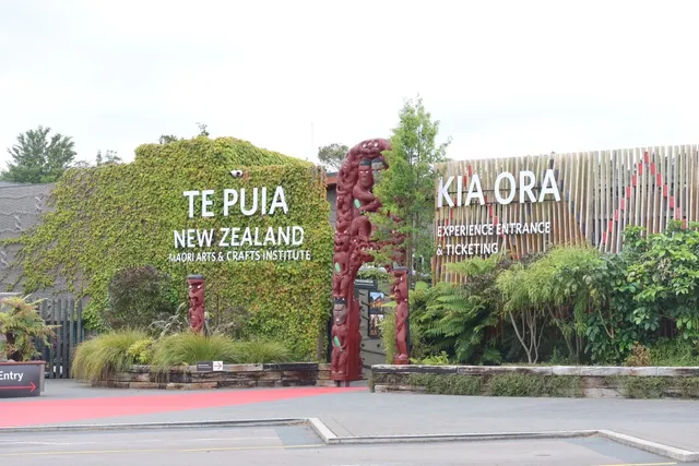 🇳🇿 North Island Day 5 | Rotorua - The City That Literally Steams!