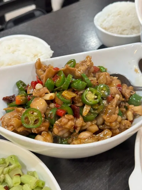 🔥 Stop Keeping It a Secret — This is THE Spot for Real Hunan Food! 