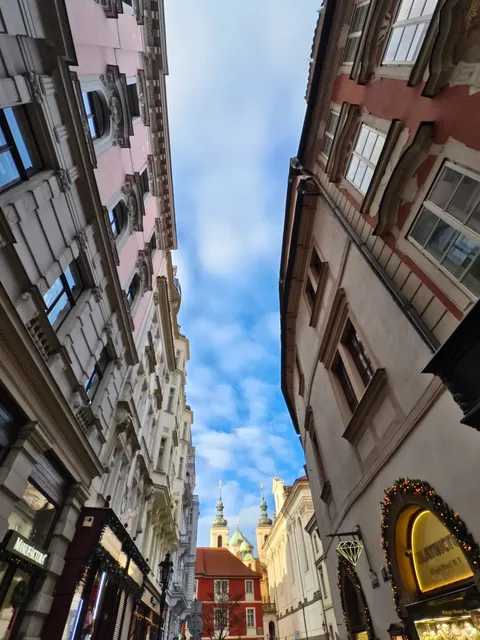 🇨🇿 Czech Republic Travel Guide: Prague & Český Krumlov Romance 💕