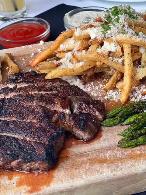 Chicago's Annual Riverside Birthday Restaurant Pick! 🎂🌉