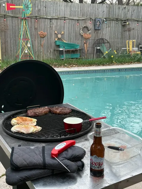 Texas Car-Free Cowboy Solo Travel Guide