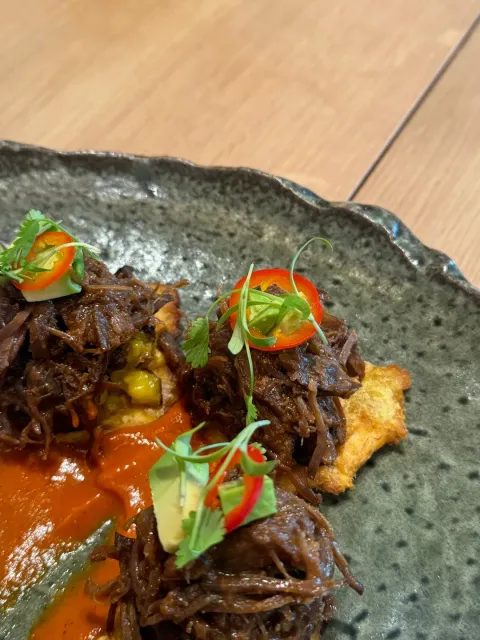 Delicious Ecuadorian Restaurant in Downtown Miami! 🍽️✨