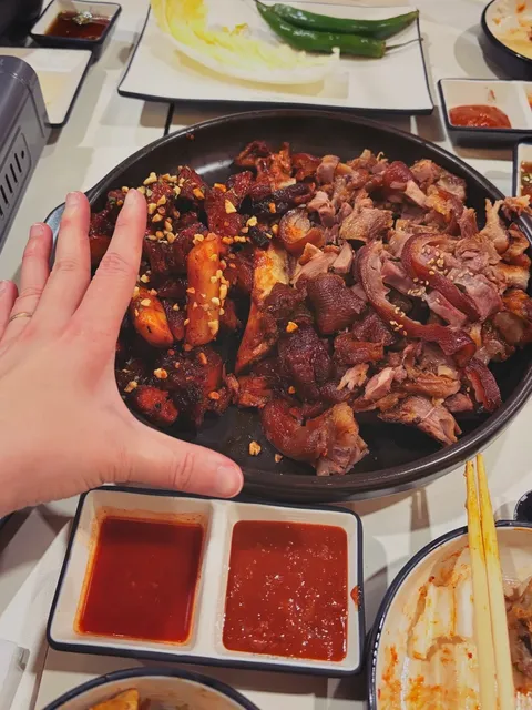 Jokbal Night Market – Arlington Heights 🐷✨