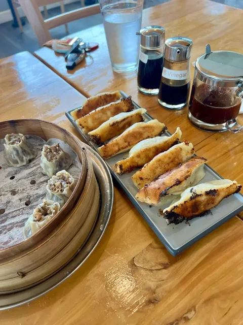Restruant in LA --Yum Dumpling