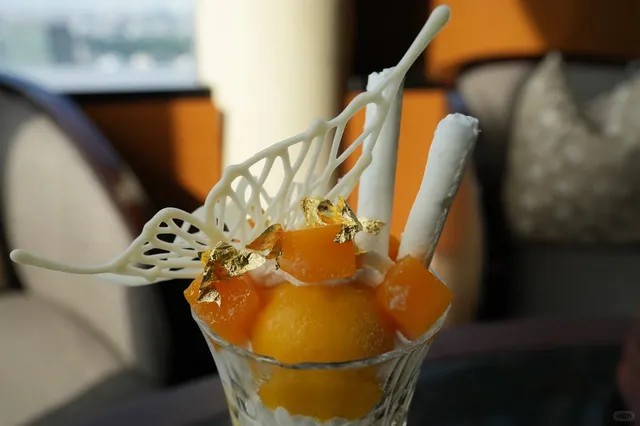 Tokyo Bar | Blooming Has Its Time, Falling Is Silent(3)