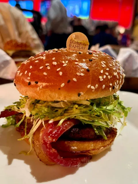 Feasting & Sipping My Way Through Las Vegas 🍽️💦