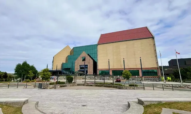 🇨🇦 St. John's Travel Guide: Downtown Gems