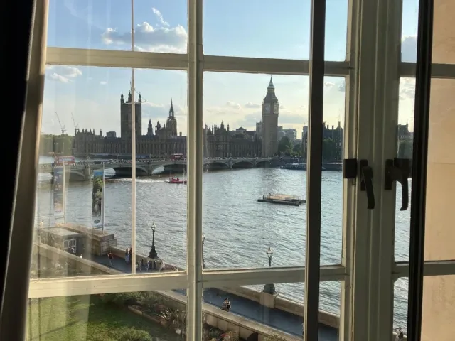 🏰 An Unforgettable London Celebration at County Hall! 