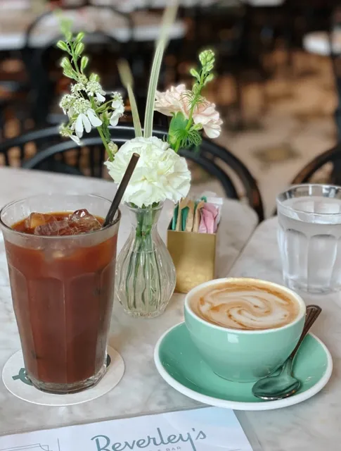 Caviar for breakfast⁉️ This brunch is just too luxurious✨