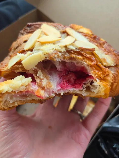 I’m at Juniper Bakery in San Francisco!