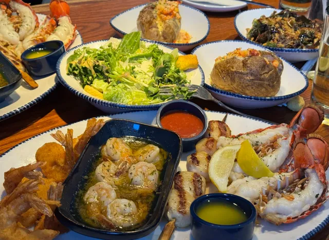 Edmonton | Red Lobster - A Worthy Western Seafood Restaurant 🦞