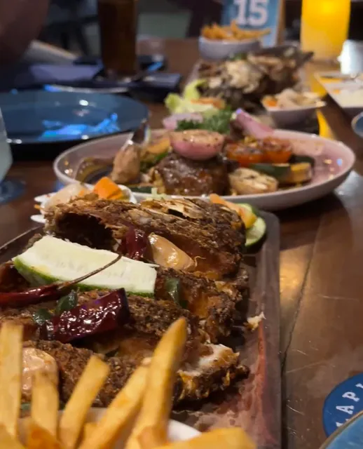 Fry Fish, Live Music & BYOB Fun—A 2nd-Floor Local Gem 🎵