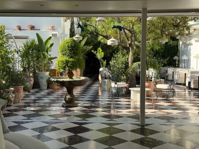 🇺🇸 A True LA Gem: Chic, Thoughtful & Unforgettable! 💎🫶