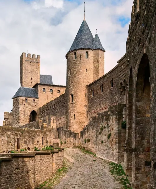 Exploring the Enchantment of Carcassonne Castle 🏰