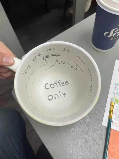 Hand-Painted Pottery in Grand Rapids, Michigan 🎨