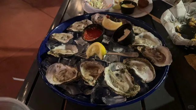 🇺🇸 Tampa Food Diary Pt.1 | Seafood Shacks 🦞