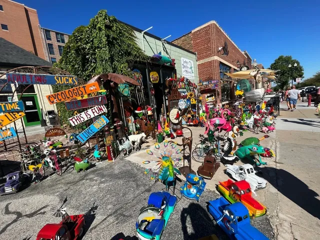 Omaha Day Trip: Hidden Gems in the Heartland 🌉🐄