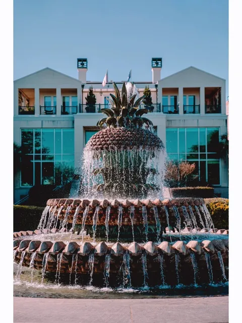 Charleston Travel Guide | South Carolina's Dreamy Macaron Town 🏘️🍬