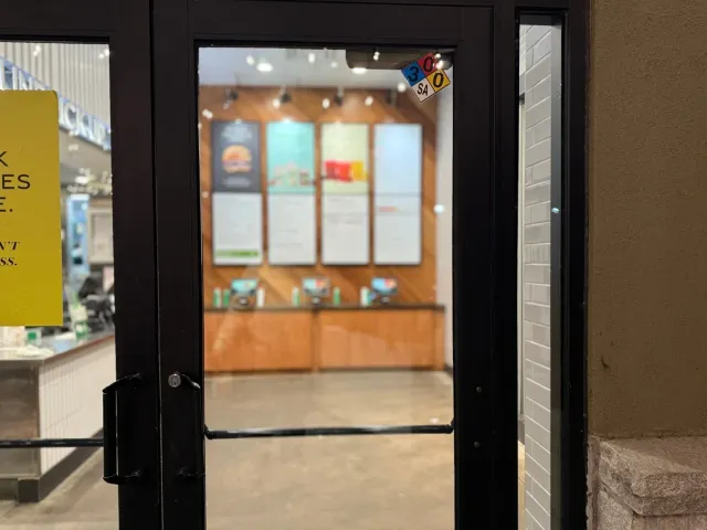 🍔 A Surprising & Sweet Shake Shack Date Night! 🌟