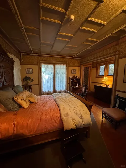 🇺🇸 California’s EERIEST Attraction: Winchester Mystery House! 👻