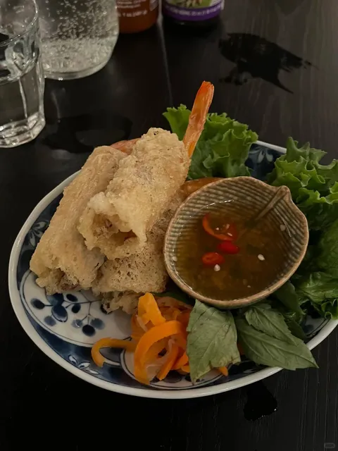 New York Solo Dining. Ly Ly 🌟