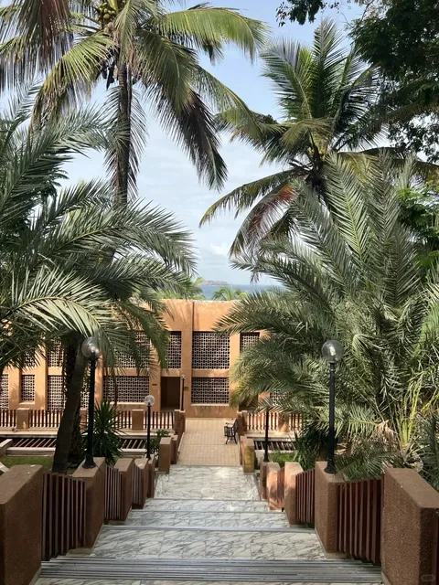 Botanical Paradise: Exploring Dakar's Emerald Garden Hotel 🌴🌊