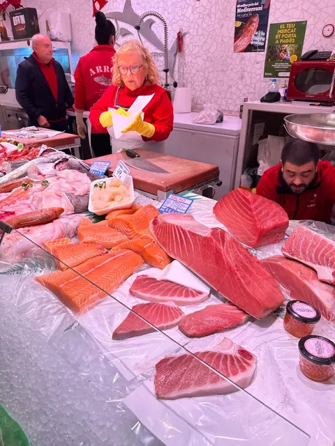 🇪🇸 Barcelona's Secret Seafood Paradise! 🦐✨