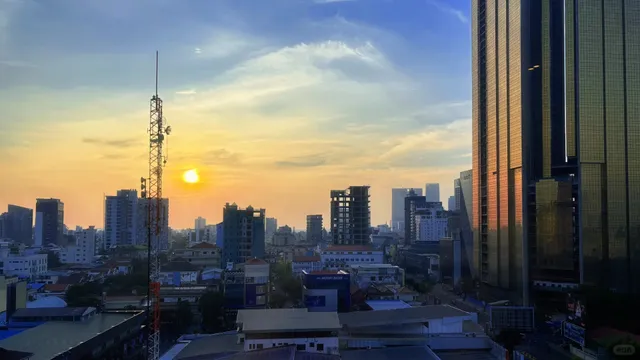 🇰🇭 Where to Stay in Phnom Penh? Honest Hotel Review