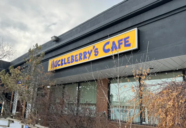 ✨ Must-Visit ✅ Hidden Gem Near Edmonton - A Foodie's Delight!