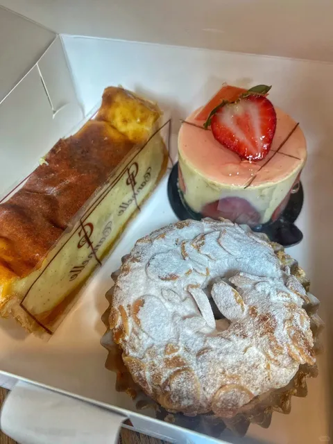New York Hidden Gem: French Sweets in LIC 🌟