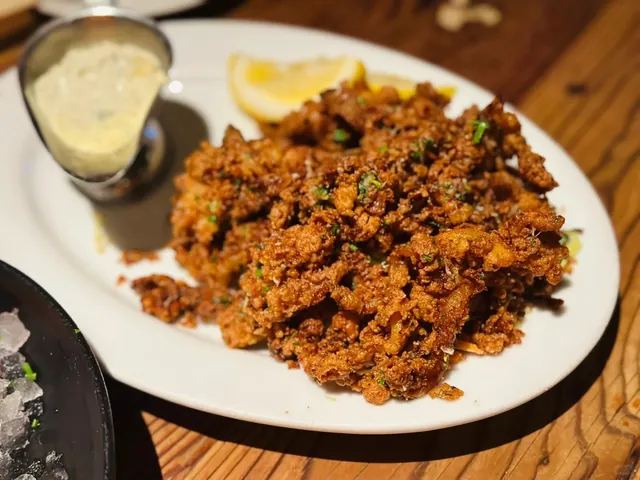 Must-Try Local Food in Fresno! 😋🍴