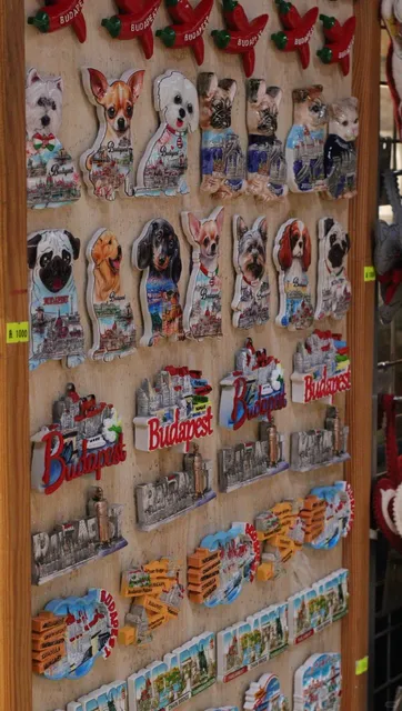 Budapest's Must-Visit: The Historic Great Market Hall 🛒🏰