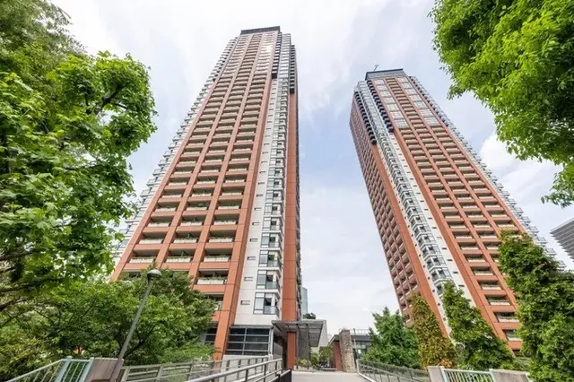 My 152㎡ Apartment on the 33rd Floor of Roppongi Hills(1)