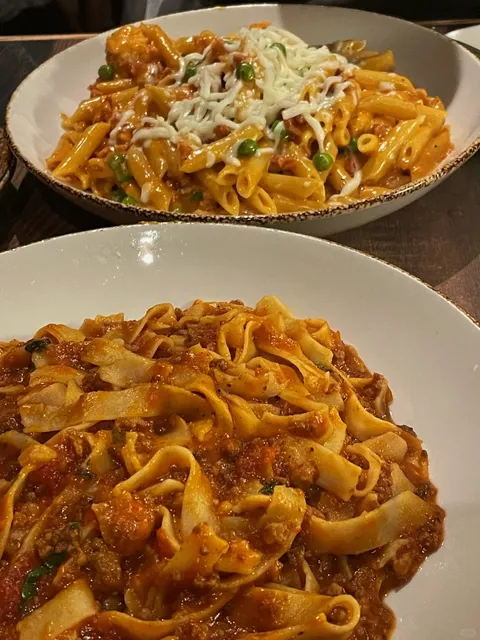 My boyfriend took me to experience 50 countries’ cuisines in Boston