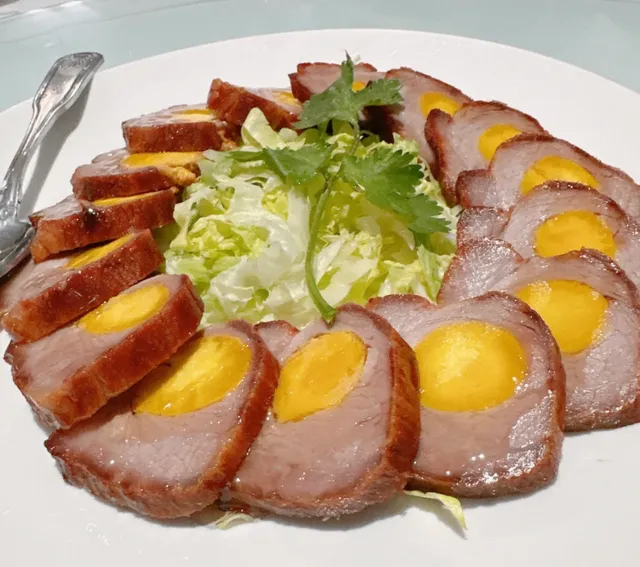 The best food in Boston is the stinky Cantonese food