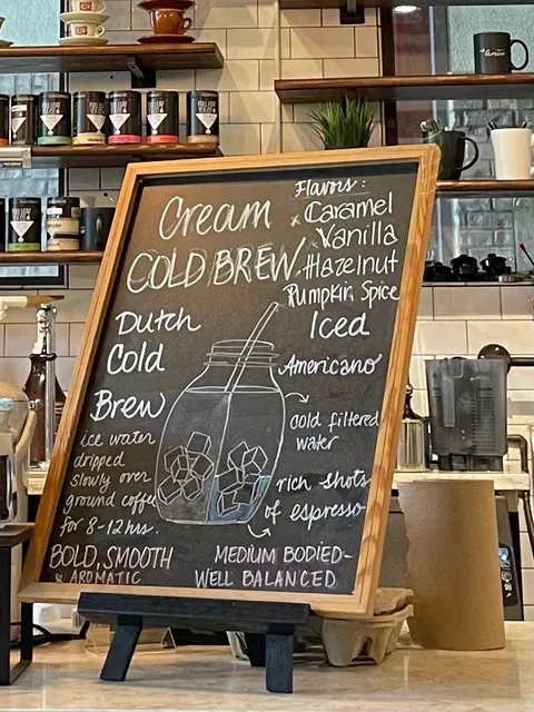 ATL's Cozy & Serious Coffee Shop | Cafe Amico Review ☕️💙