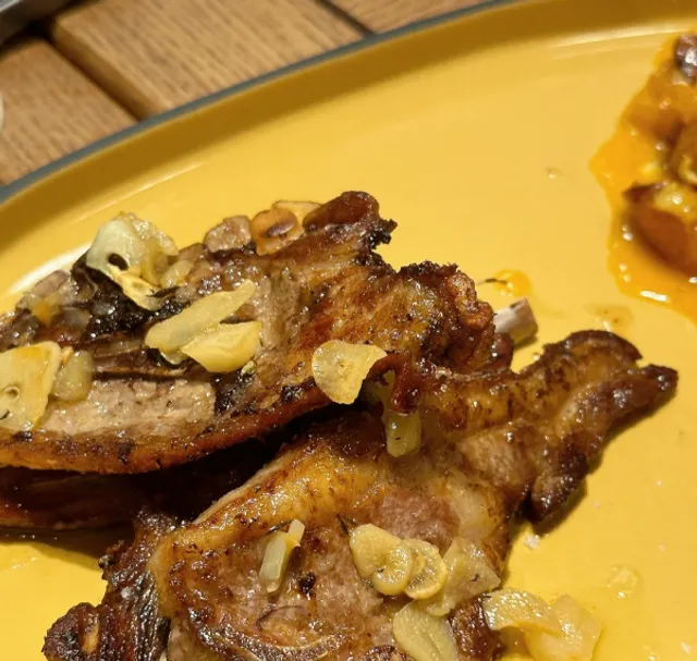 Waren's Restaurant | Mediterranean Western restaurant