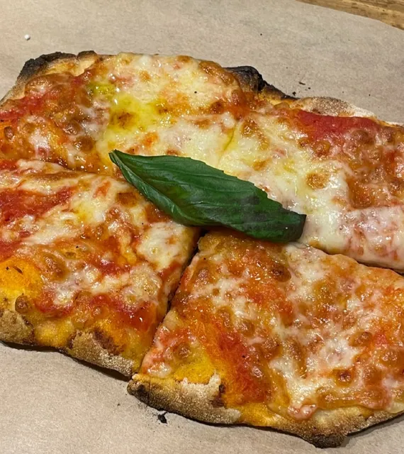 The Pizza of My Life, Tasted in  Rome