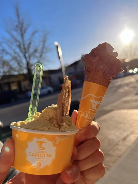 A delightful surprise in a small town along the Niagara Falls route 🌟