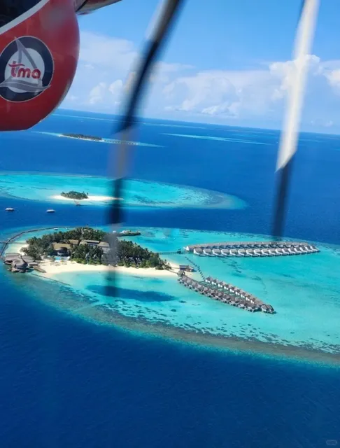 Malé  Beach  Travel