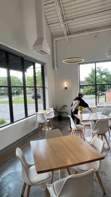 🇺🇸 Rochester Thai Food Review | Seasoning Thai Bistro Elmwood 