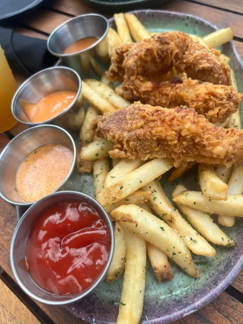 Outstanding Service by Bryan at The Westin Nashville! 🌟🏨