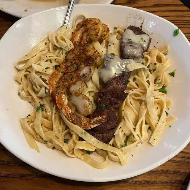 🥩 Outback Steakhouse | A Disappointing Steak & Lobster Deal