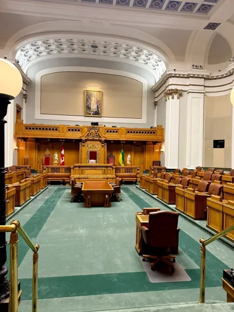 🇨🇦 Nice day for a visit to the Saskatchewan Legislative Building!